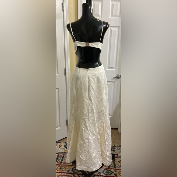 NEW SIGNIFICANT OTHER Anica Cutout Strappy Halter Neck DRESS Size 12 - Picture 8 of 10